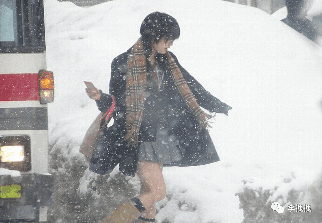 涨知识：日本女生四季光腿不冷吗？插图20